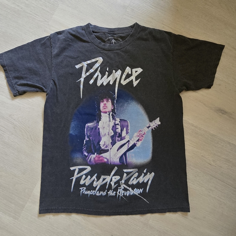 AUTHENTIC PRINCE GRAPHIC TEE